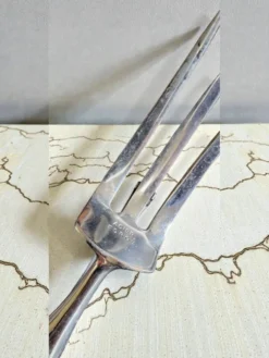 Couverts Gigot / Salade en bakélite