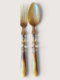 Couverts à salade en métal argenté