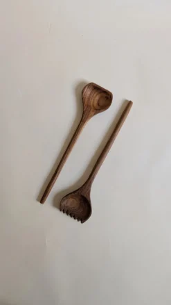 Couverts à salade en teck