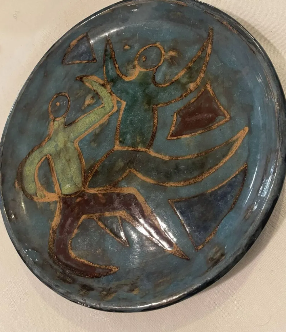 Céramique Vallauris 1954 signée Dominique Baudart - Décor Danseurs M