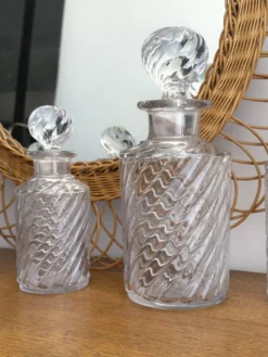 Cristal de Baccarat - important nécessaire de toilette Bambou Tors