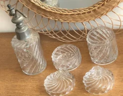 Cristal de Baccarat - important nécessaire de toilette Bambou Tors