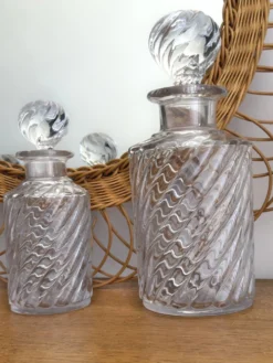 Cristal de Baccarat - important nécessaire de toilette Bambou Tors