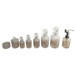 Cristal de Baccarat - important nécessaire de toilette Bambou Tors