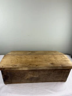 Écritoire ancien en bois massif