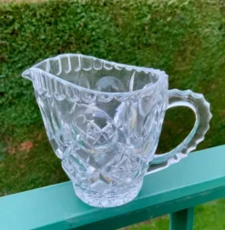 Crémier en cristal taillé artisanal - Charme vintage