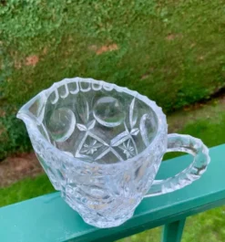 Crémier en cristal taillé artisanal - Charme vintage