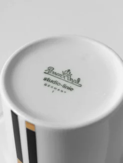 Crémier en porcelaine