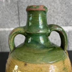 Cruche ancienne bicolore