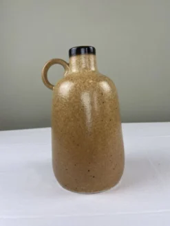 Cruche en grès émaillé