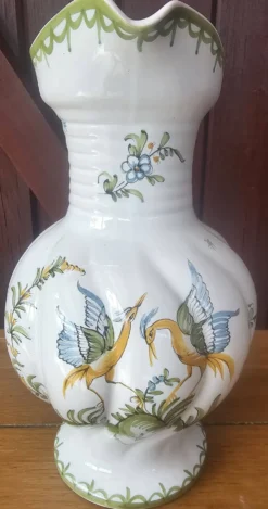 Cruche à torsades