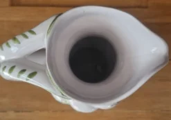Cruche à torsades
