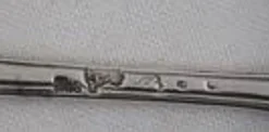 Cuillère à entremets, argent massif XVIII, 18 cm, Paris modèle au Filet.