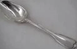 Cuillère à entremets, argent massif XVIII, 18 cm, Paris modèle au Filet.