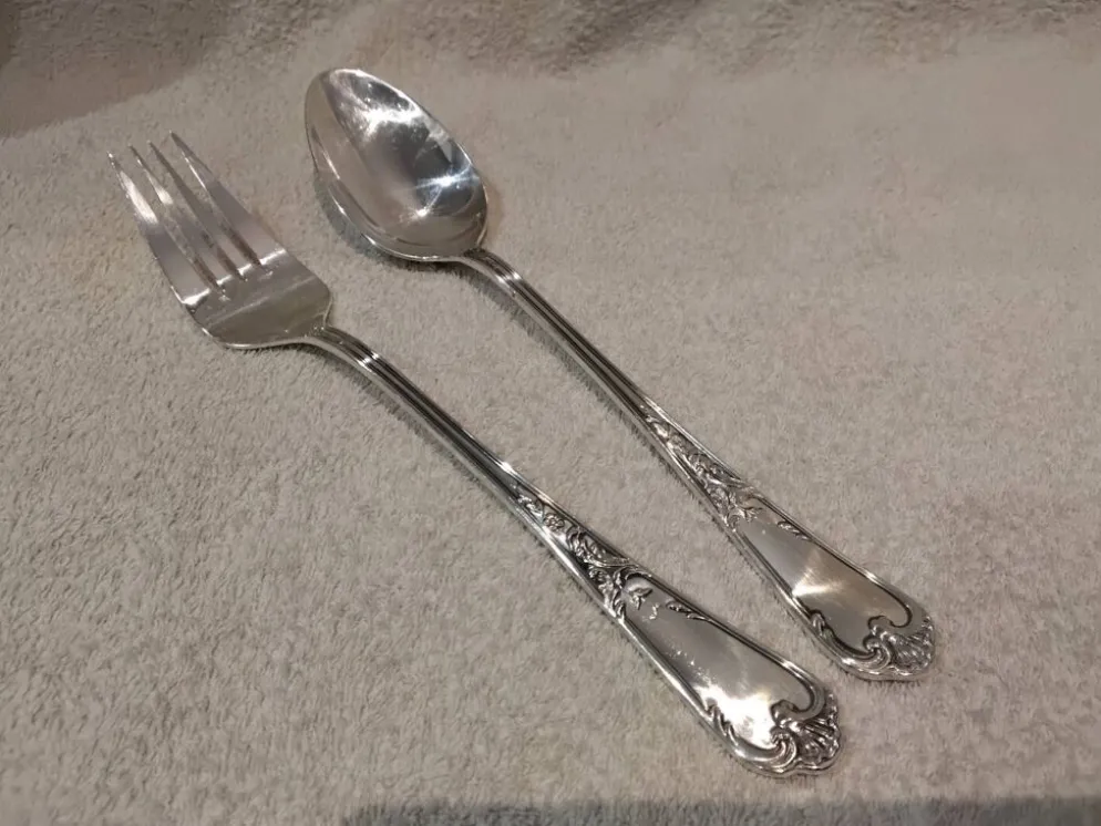 Cuillère et fourchette à ragout en métal argenté orfèvre Ercuis Louis XV