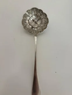 Cuillère à pèlerin , pelle à service Christofle en métal argenté