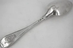 Cuillère à ragout, de service, argent massif XVIII, modèle Filet droit.