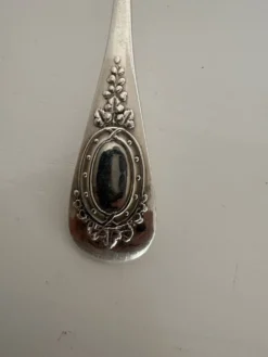 Cuillère, saupoudreuse en argent