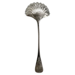Cuillère, saupoudreuse en argent