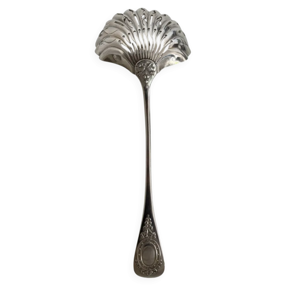 Cuillère, saupoudreuse en argent