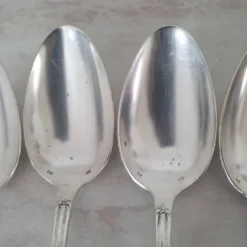 Cuillères en métal argenté (poinçon d'argenture) style Louis XV