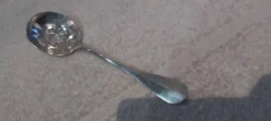 Cuillère à servir les glaçons métal argenté christofle baguette