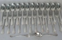 12 cuillères & 11 fourchettes Cailar Bayard (Christofle) métal argenté D178