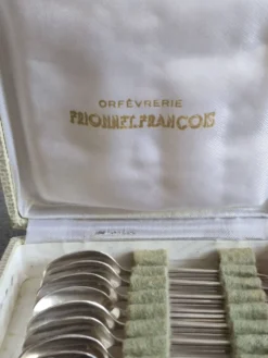 12 cuillères à moka