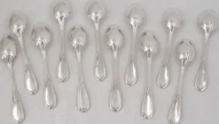 12 cuillères à moka, café, métal argenté Ercuis Lauriers