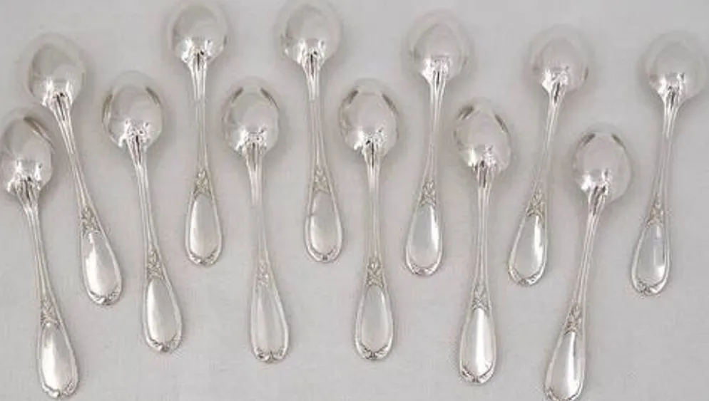 12 cuillères à moka, café, métal argenté Ercuis Lauriers
