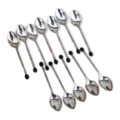 12 cuillères à moka en métal argenté
