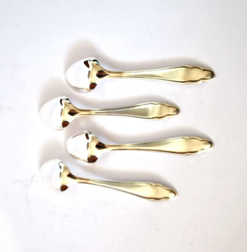 4 cuillères à moka modernistes en métal argenté DEETJEN
