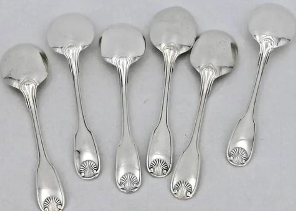 6 cuillères, pelles à glace, en métal argenté Christofle modèle Vendome