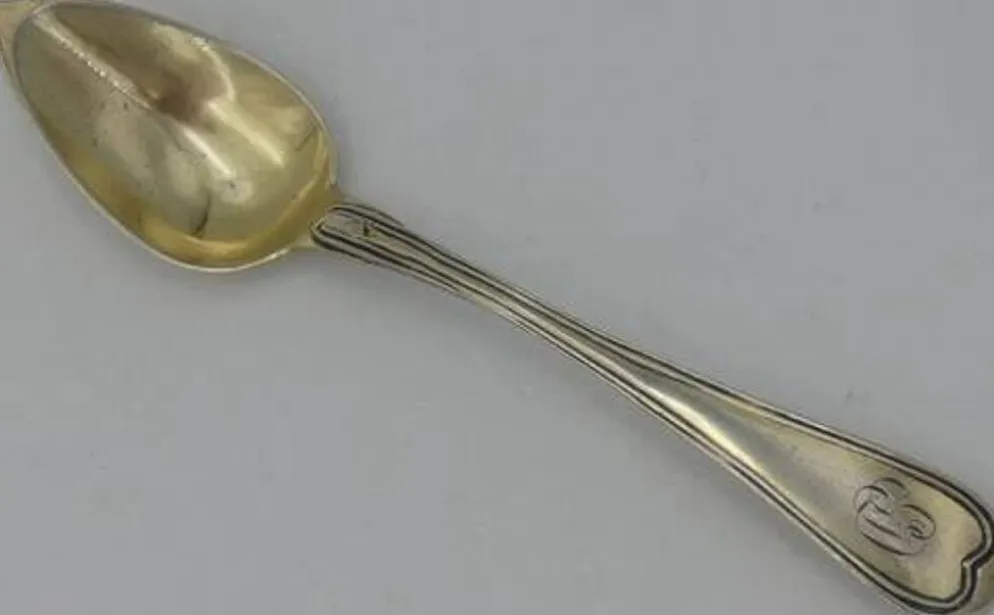 12 cuillères à thé, café, argent massif Vieillard, vermeil, modèle Filet droit.