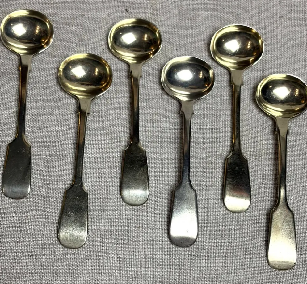 Cuillères à œufs à la coque des années 1890