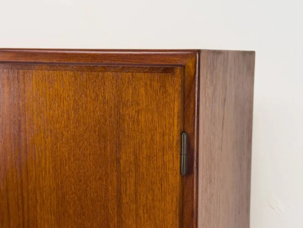 Danish Cabinet in Teak by Børge Mogensen for Søborg Møbelfabrik, 1960s