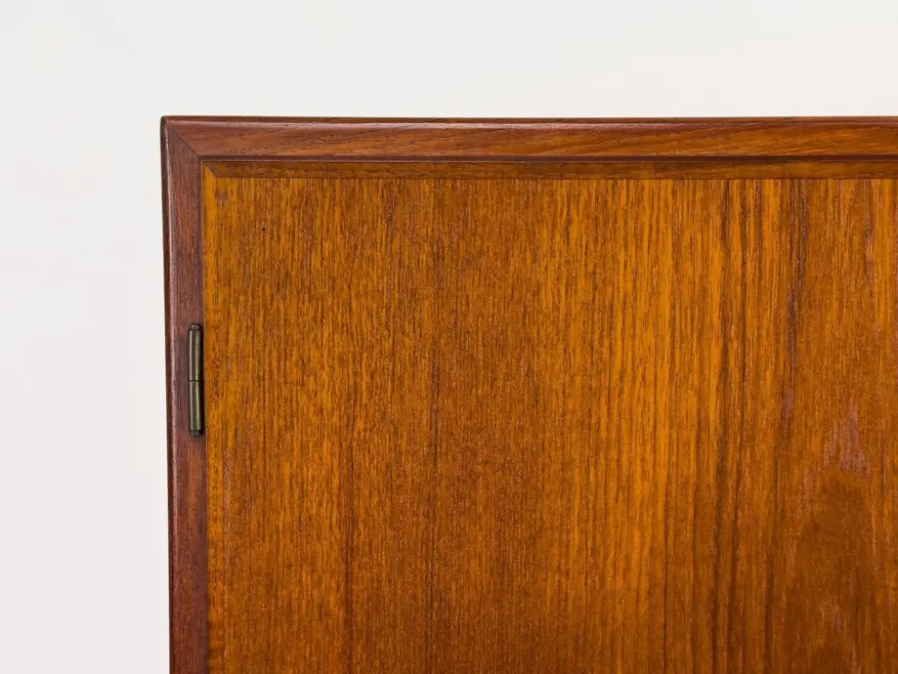 Danish Cabinet in Teak by Børge Mogensen for Søborg Møbelfabrik, 1960s