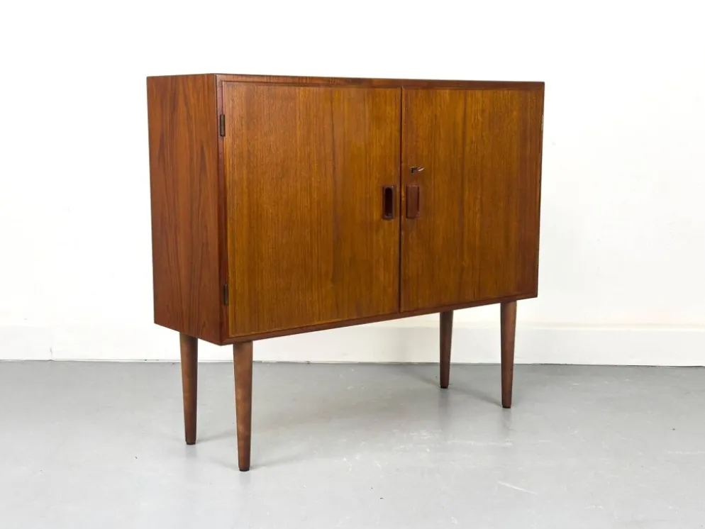 Danish Sideboard in Teak by Børge Mogensen for Søborg Møbelfabrik, 1960s