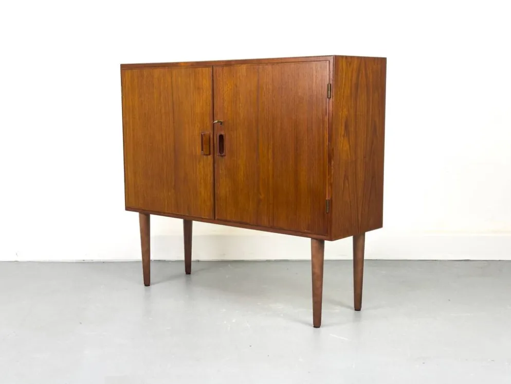 Danish Sideboard in Teak by Børge Mogensen for Søborg Møbelfabrik, 1960s