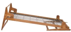Daybed ancien pliable par Guillerme et Chambron