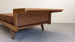 Daybed, banquette ou lit de repos de style scandinave, France vers 1960