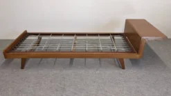Daybed, banquette ou lit de repos de style scandinave, France vers 1960
