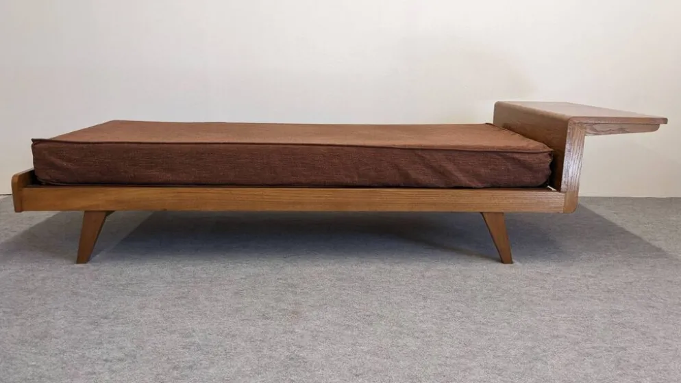 Daybed, banquette ou lit de repos de style scandinave, France vers 1960