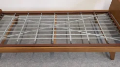 Daybed, banquette ou lit de repos de style scandinave, France vers 1960