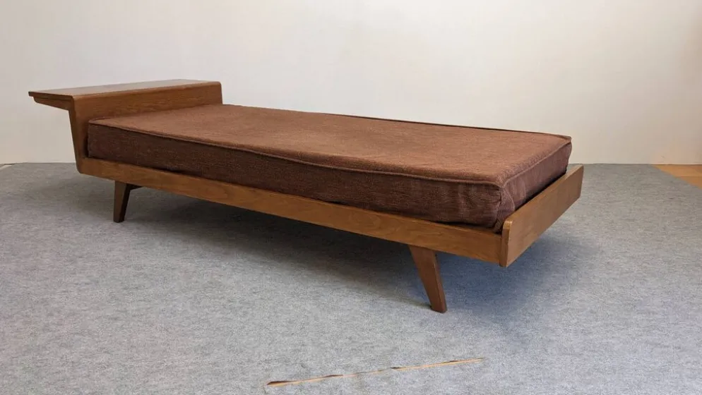 Daybed, banquette ou lit de repos de style scandinave, France vers 1960