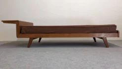 Daybed, banquette ou lit de repos de style scandinave, France vers 1960