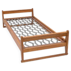 Daybed, divan attribué à Charlotte Perriand