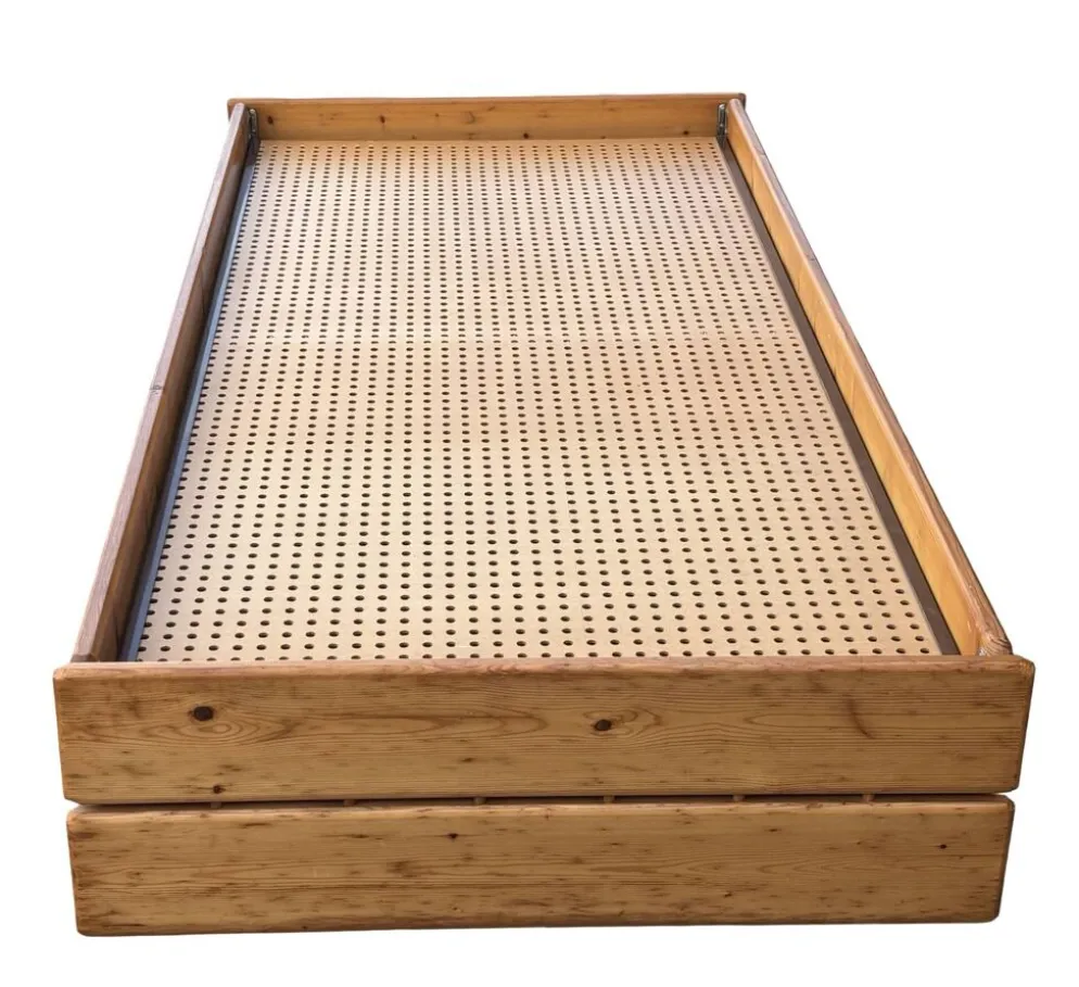 Daybed en pin avec tiroirs, années 50