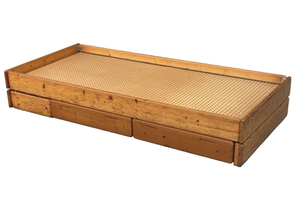 Daybed en pin avec tiroirs, années 50