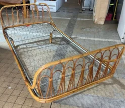 Day-bed ondaflex bambou et rotin 1960